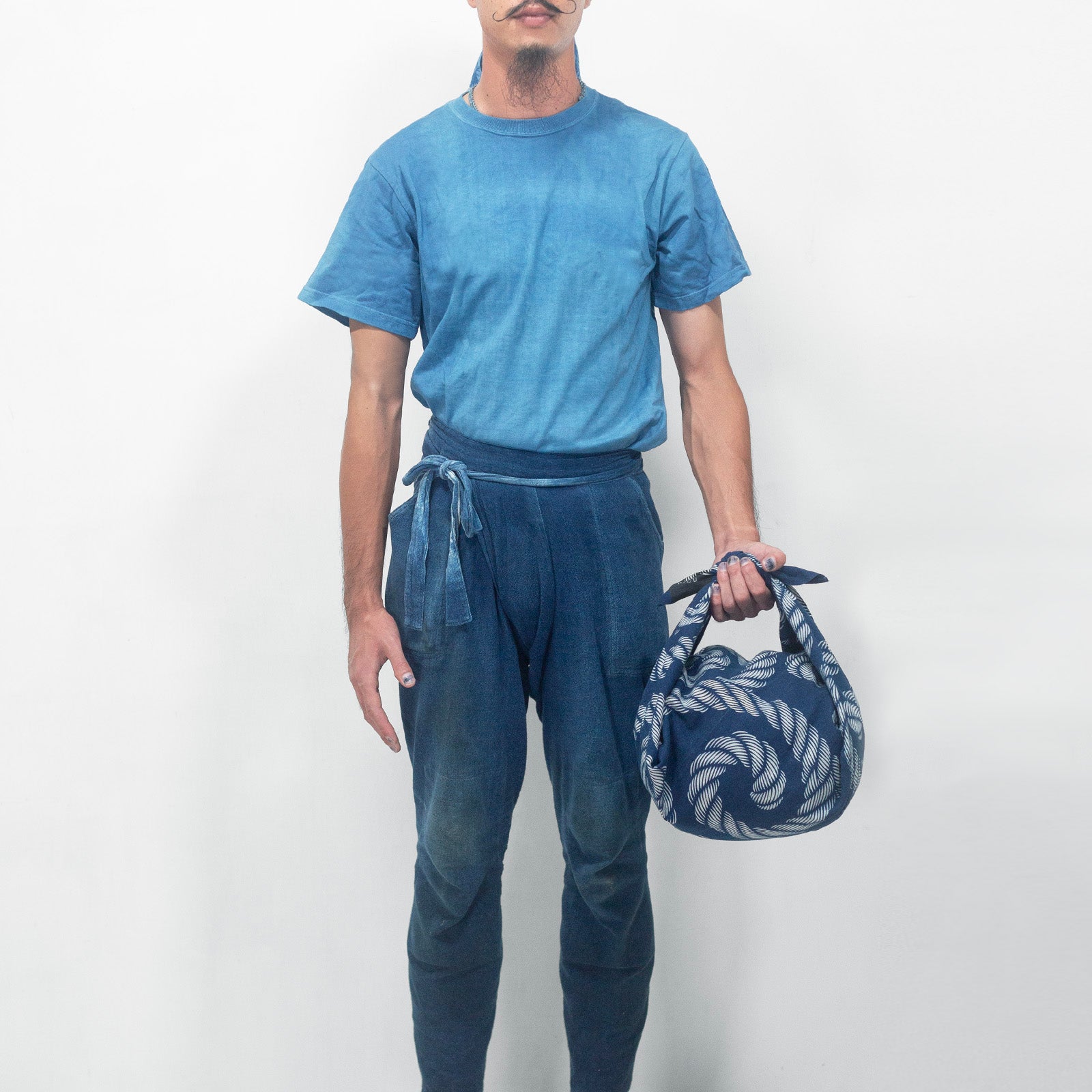 Furoshiki "Karakusa Rope Pattern"