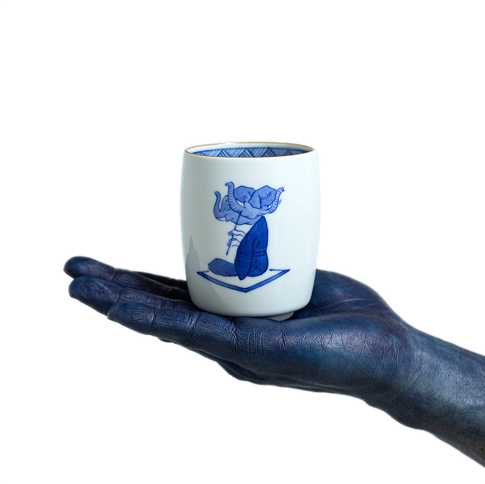 Teacup Flute Player / KUTANI CHOEMON